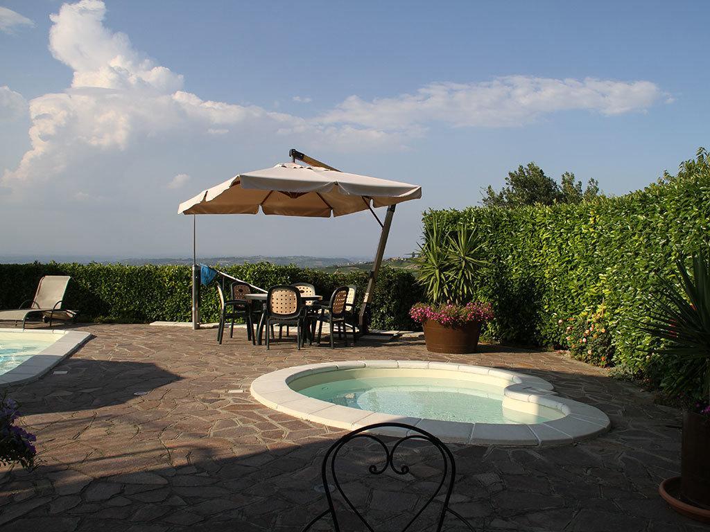 Da Rosa Bed And Breakfast Neviglie Buitenkant foto